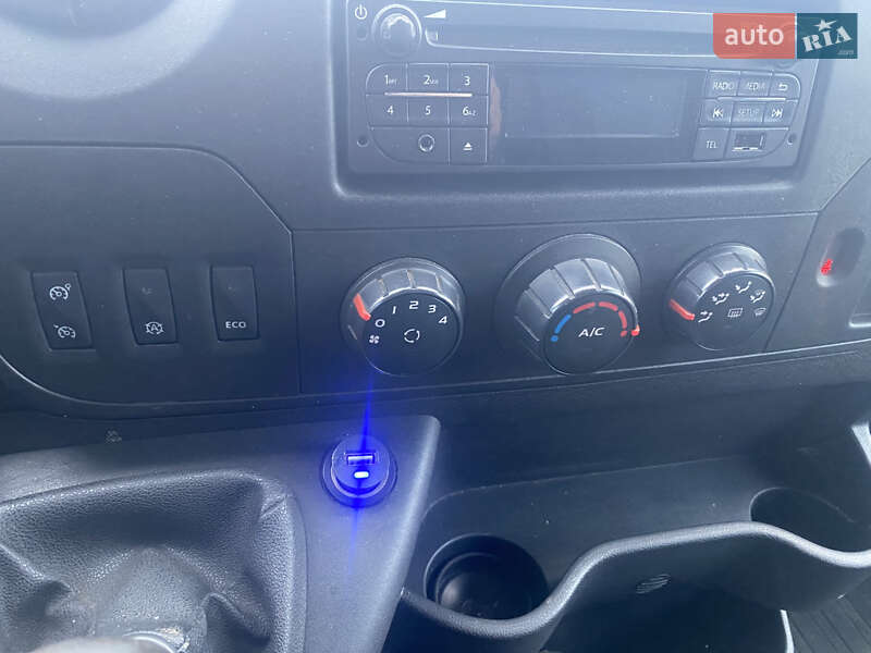 Вантажний фургон Renault Master 2016 в Коростені фото 15 Вантажний фургон Renault Master 2016 в Коростені