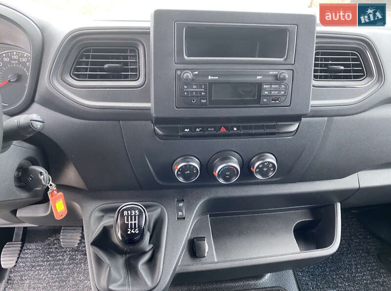 Грузовой фургон Renault Master 2020 в Мерефа