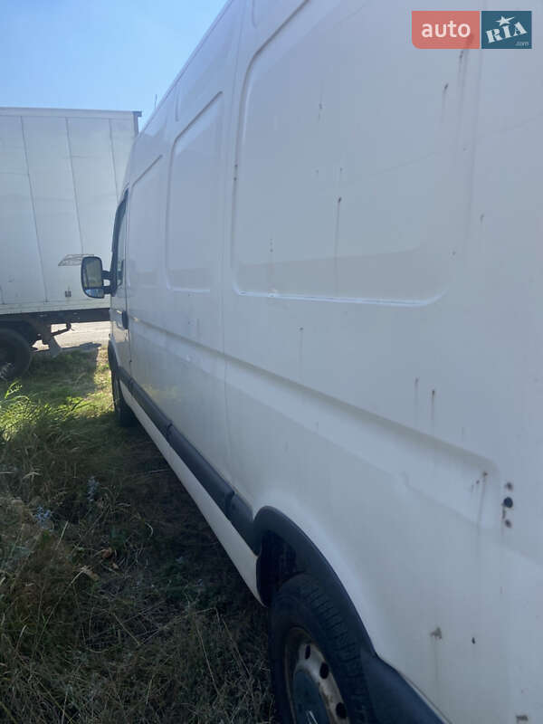 Грузовой фургон Renault Master 2003 в Киеве фото 3 Грузовой фургон Renault Master 2003 в Киеве