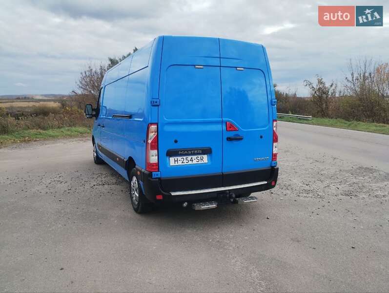 Грузовой фургон Renault Master 2019 в Дубно