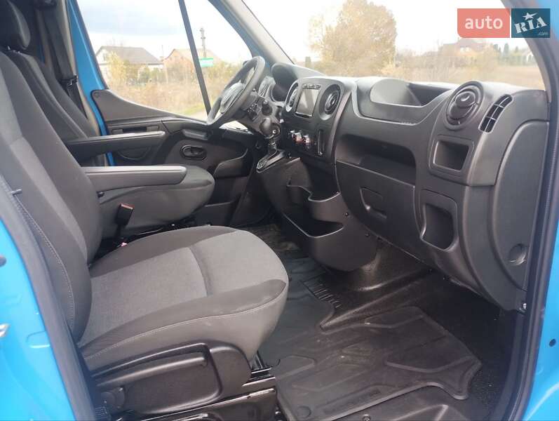 Грузовой фургон Renault Master 2019 в Дубно