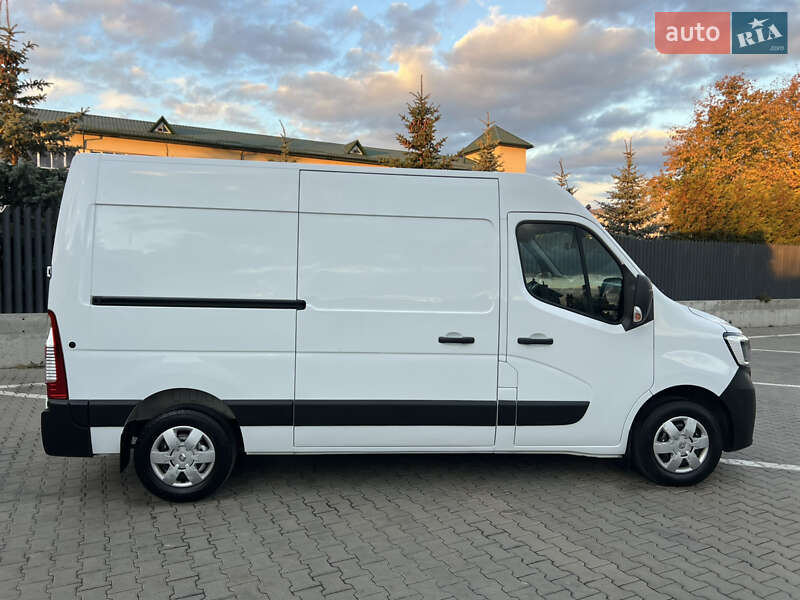 Вантажний фургон Renault Master 2021 в Луцьку