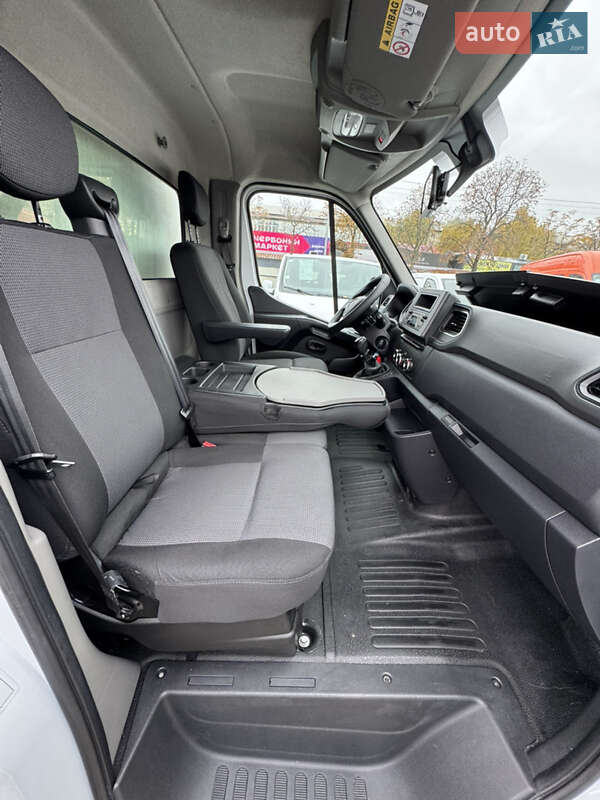 Грузовой фургон Renault Master 2020 в Киеве