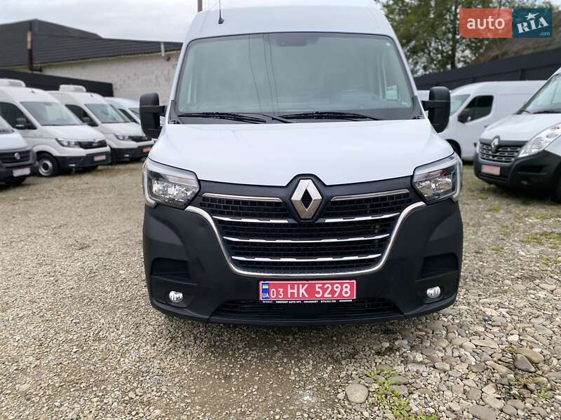 Грузовой фургон Renault Master 2021 в Хусте