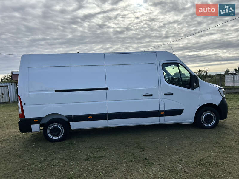 Грузовой фургон Renault Master 2023 в Стрые