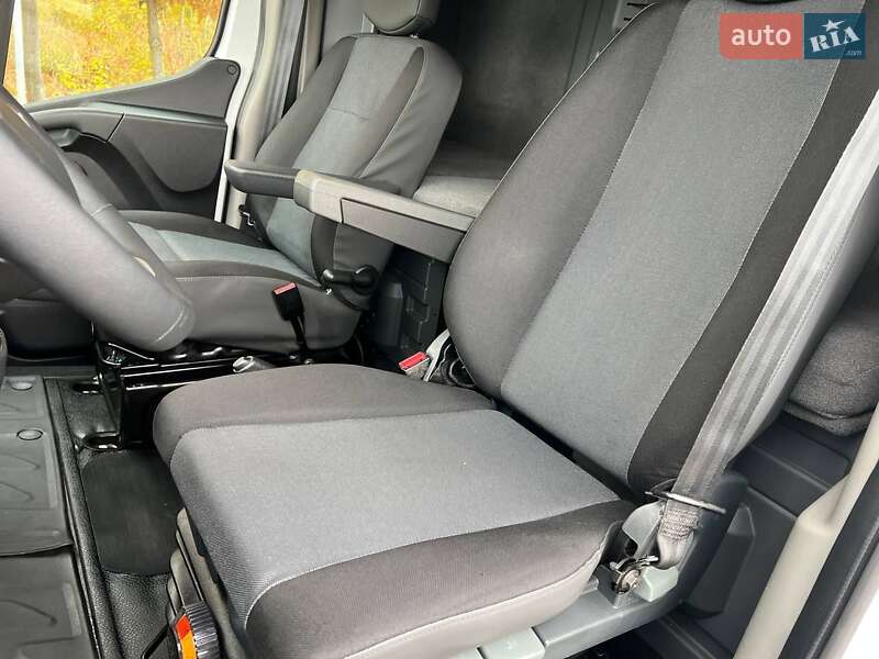 Тентованый Renault Master 2021 в Киеве фото 79 Тентованый Renault Master 2021 в Киеве