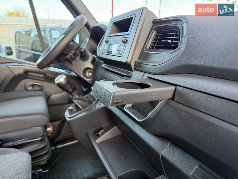 Грузовой фургон Renault Master 2021 в Одессе