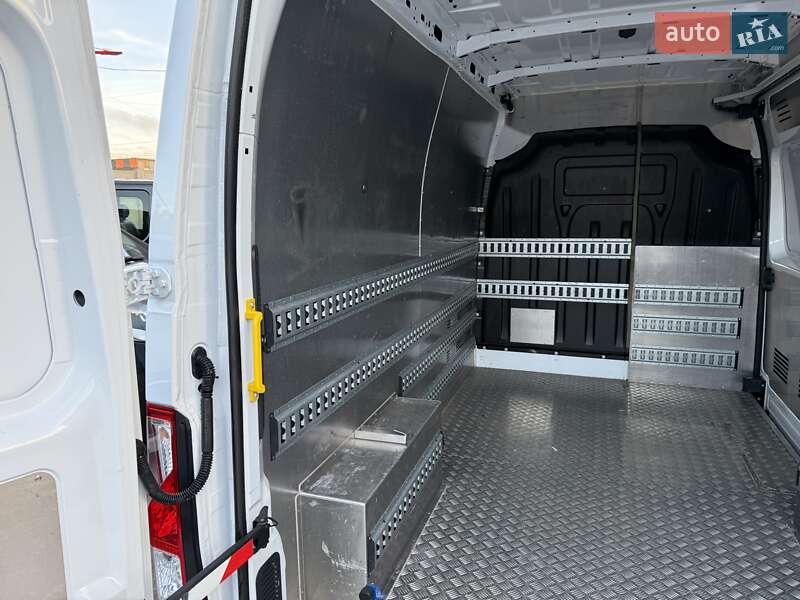 Грузовой фургон Renault Master 2021 в Одессе