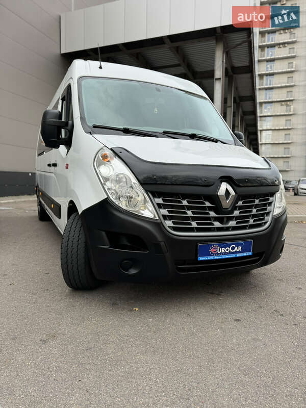 Микроавтобус Renault Master 2015 в Киеве