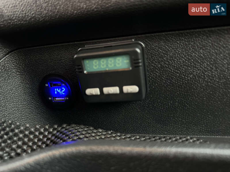 Микроавтобус Renault Master 2015 в Киеве