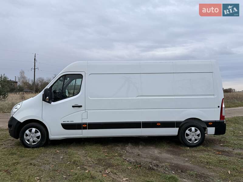 Грузовой фургон Renault Master 2017 в Львове