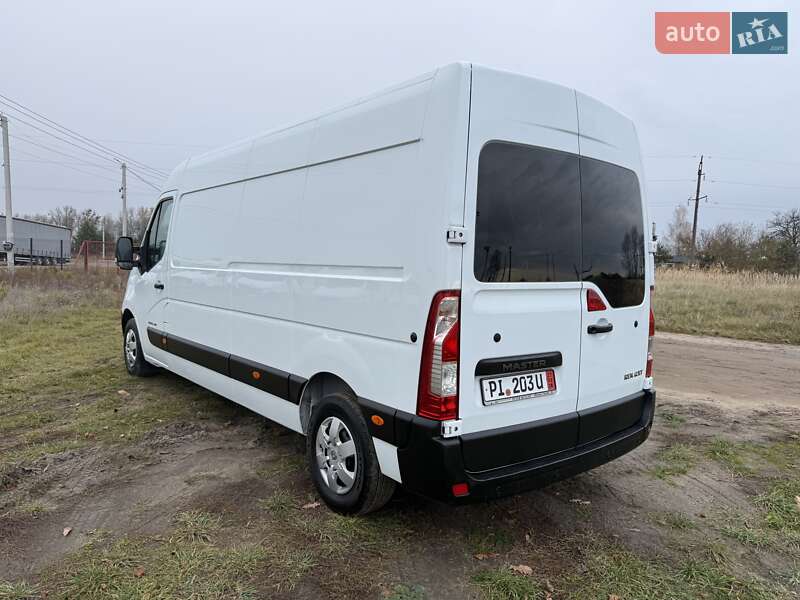 Грузовой фургон Renault Master 2017 в Львове