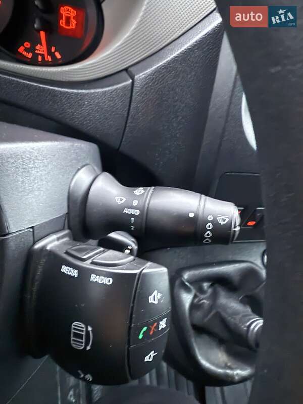 Грузовой фургон Renault Master 2017 в Львове