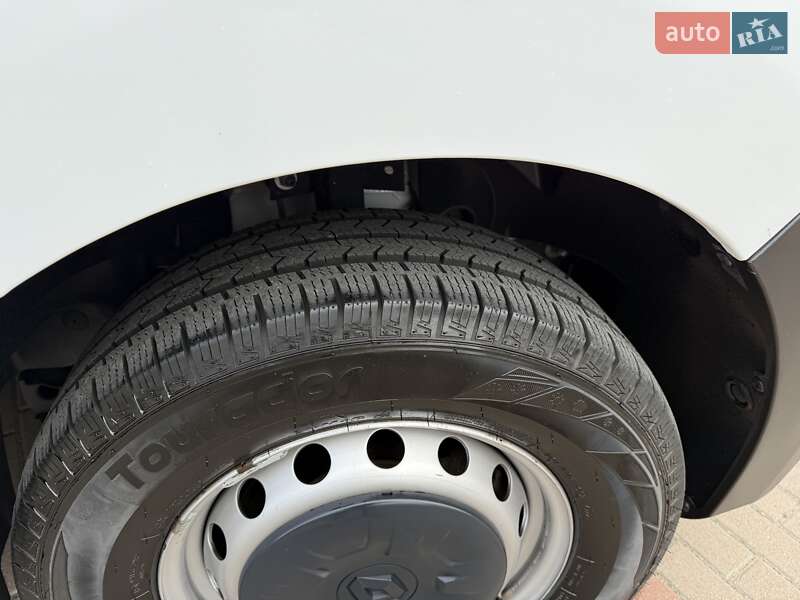 Грузовой фургон Renault Master 2021 в Киеве