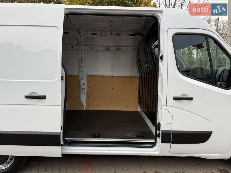 Грузовой фургон Renault Master 2021 в Киеве
