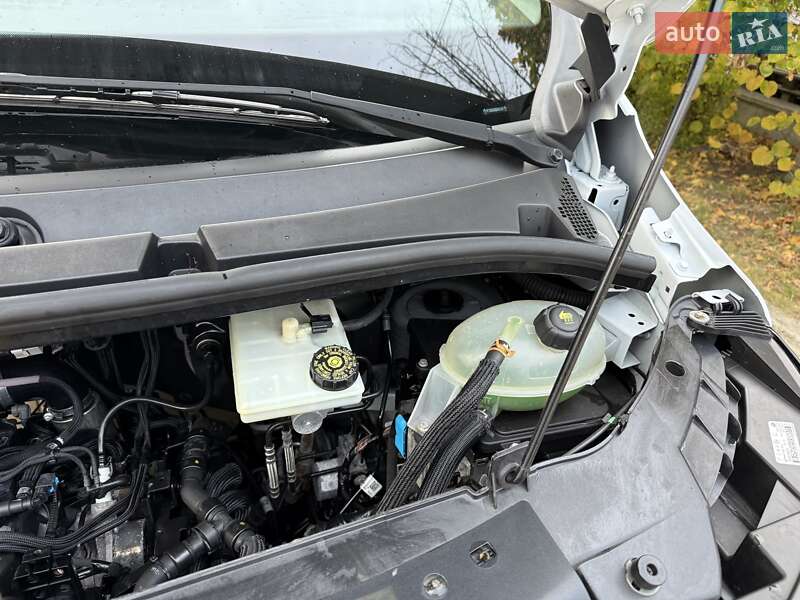 Грузовой фургон Renault Master 2021 в Киеве