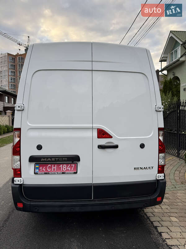 Грузовой фургон Renault Master 2022 в Ивано-Франковске