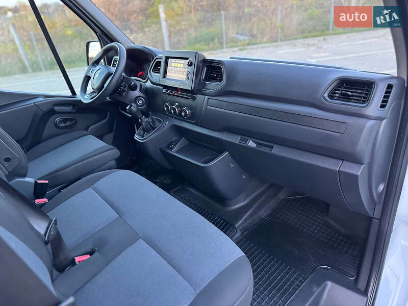 Грузовой фургон Renault Master 2023 в Дубно фото 64 Грузовой фургон Renault Master 2023 в Дубно