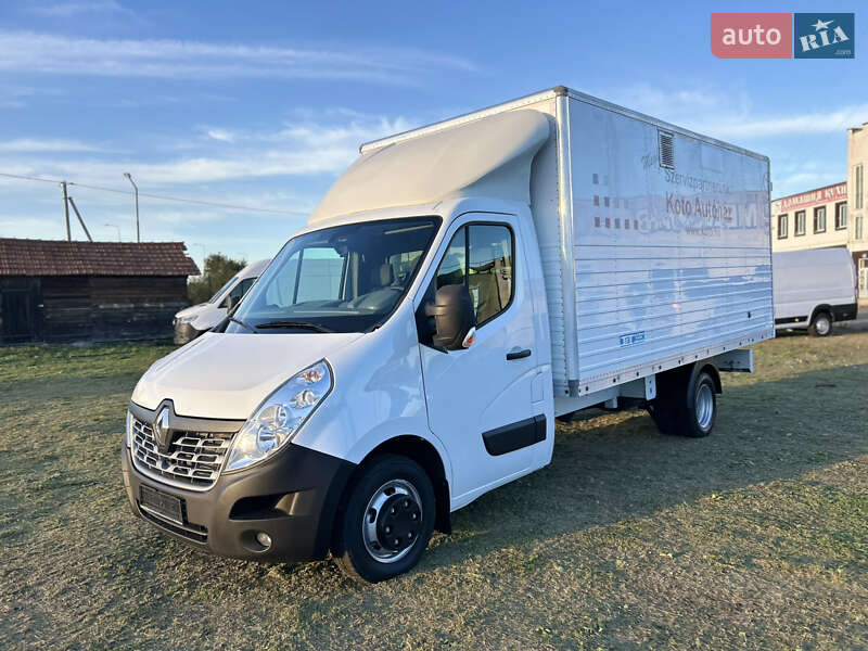 Грузовой фургон Renault Master 2018 в Стрые