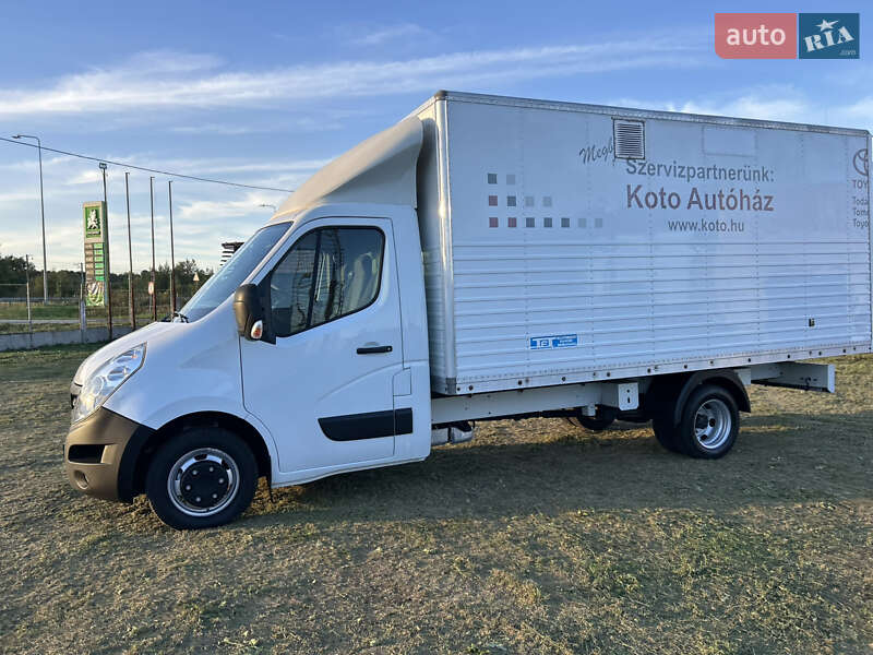 Грузовой фургон Renault Master 2018 в Стрые