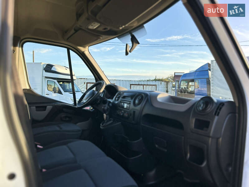 Грузовой фургон Renault Master 2018 в Стрые