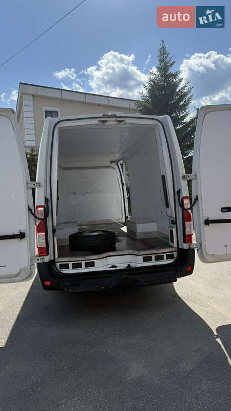 Грузовой фургон Renault Master 2015 в Харькове
