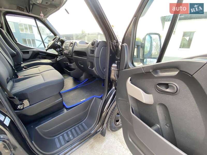 Автовоз Renault Master 2017 в Ковелі