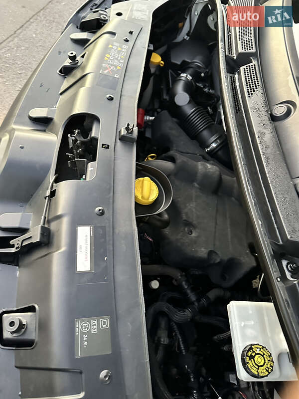 Грузовой фургон Renault Master 2021 в Дубно фото 74 Грузовой фургон Renault Master 2021 в Дубно