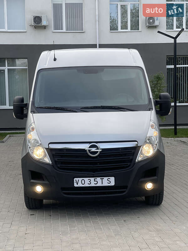 Грузовой фургон Renault Master 2018 в Луцке