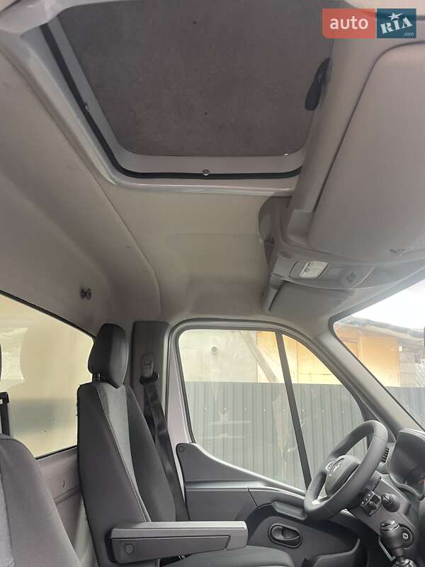 Тентований Renault Master 2022 в Ковелі