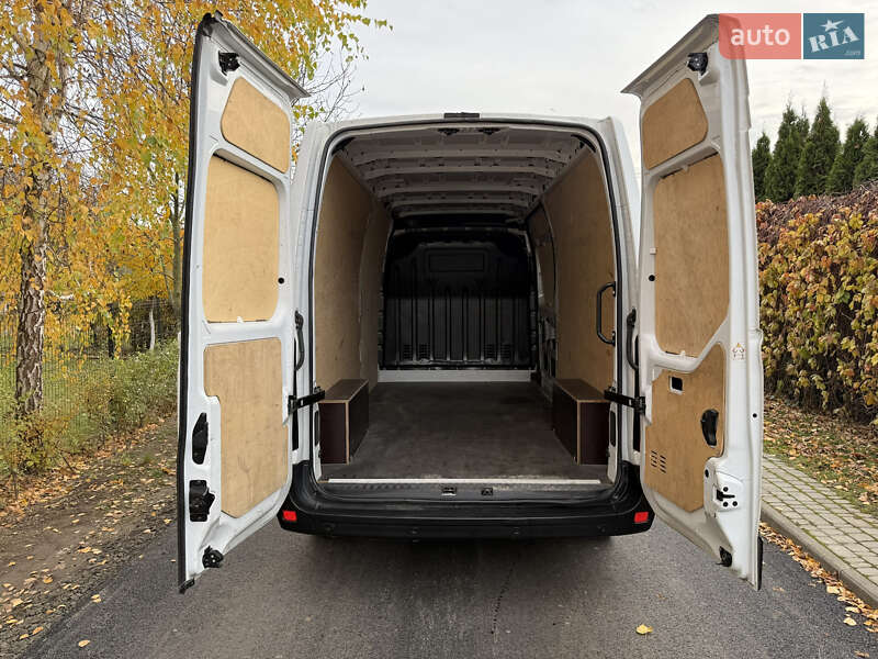 Вантажний фургон Renault Master 2023 в Луцьку