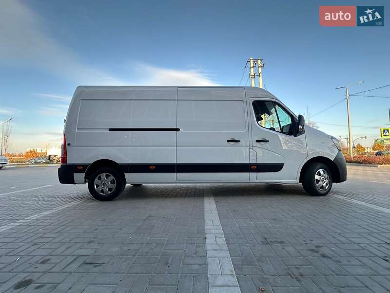 Грузовой фургон Renault Master 2022 в Киеве