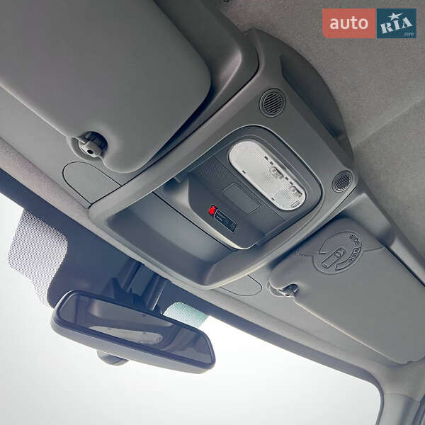 Вантажний фургон Renault Master 2020 в Києві