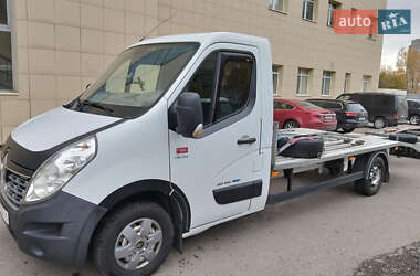 Эвакуатор Renault Master 2015 в Ровно