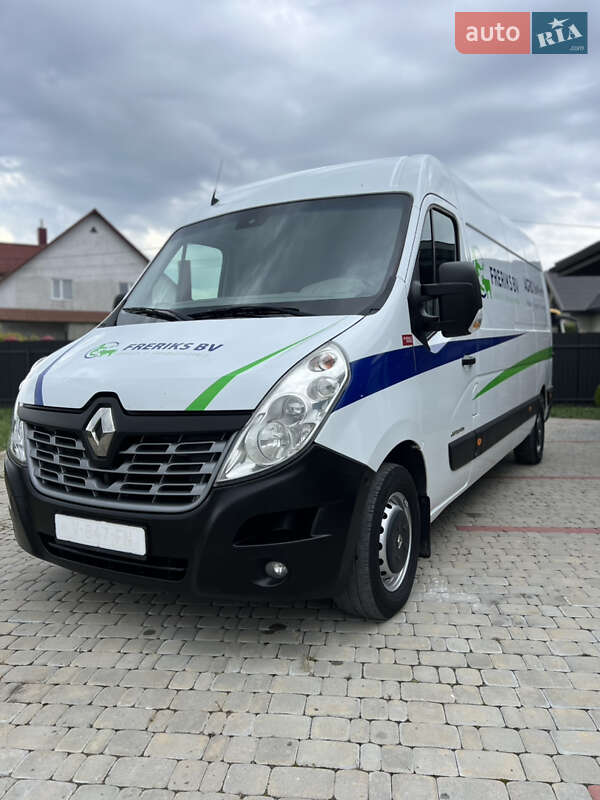 Грузовой фургон Renault Master 2017 в Луцке