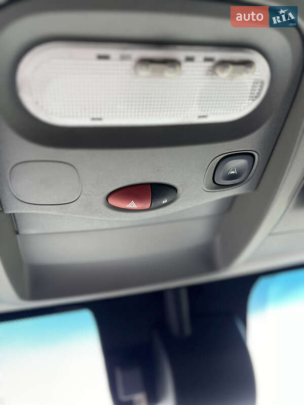 Грузовой фургон Renault Master 2017 в Луцке