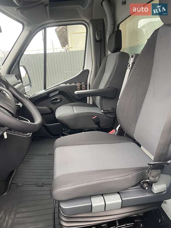 Тентований Renault Master 2022 в Ковелі