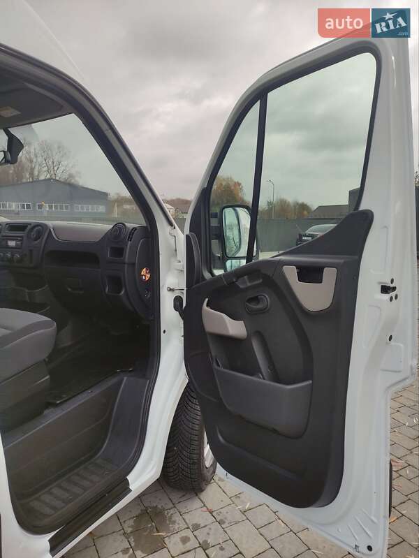 Грузовой фургон Renault Master 2015 в Бартатовом фото 39 Грузовой фургон Renault Master 2015 в Бартатовом