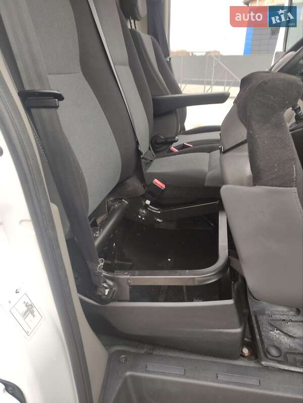 Грузовой фургон Renault Master 2015 в Бартатовом фото 44 Грузовой фургон Renault Master 2015 в Бартатовом