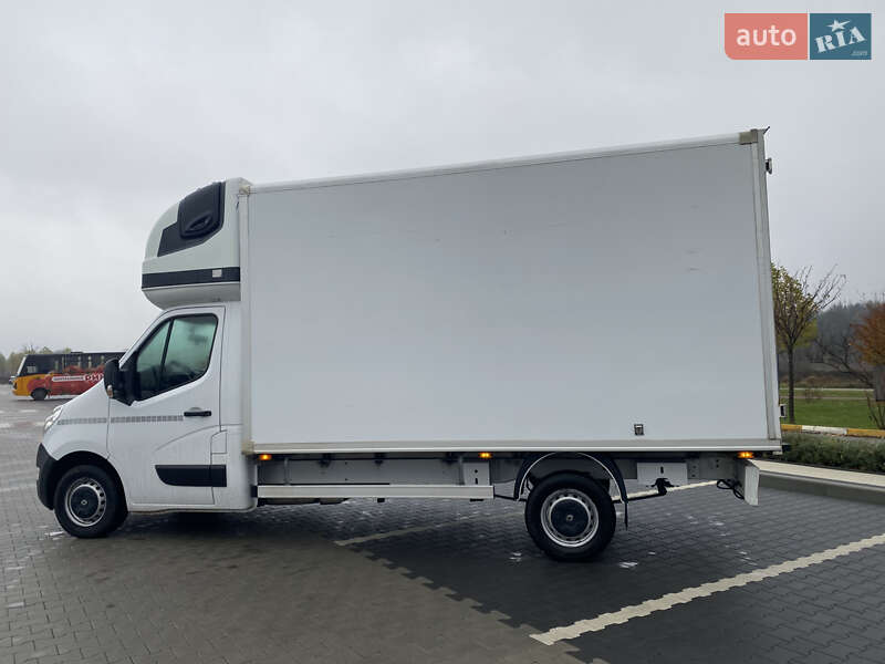 Тентований Renault Master 2018 в Києві фото 10 Тентований Renault Master 2018 в Києві