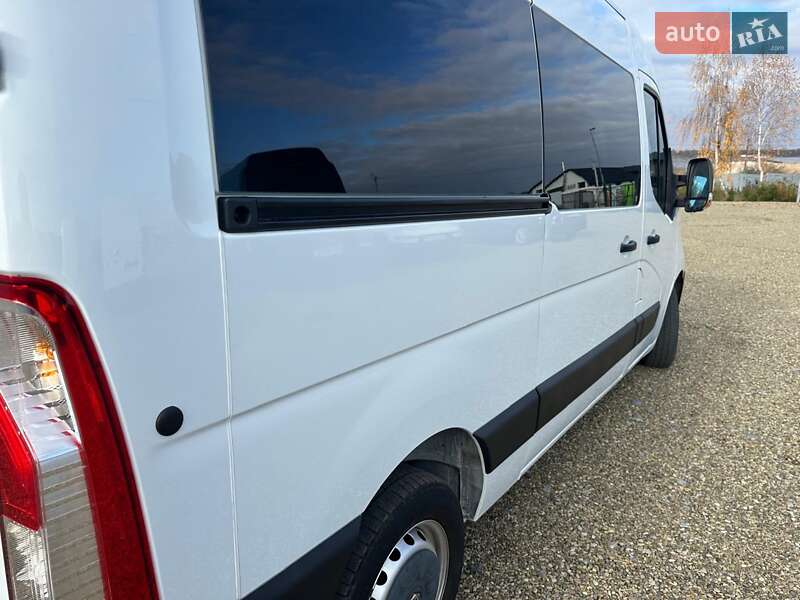 Мінівен Renault Master 2016 в Дубні