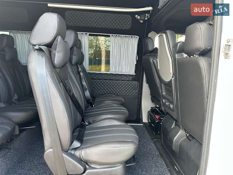 Мінівен Renault Master 2016 в Дубні