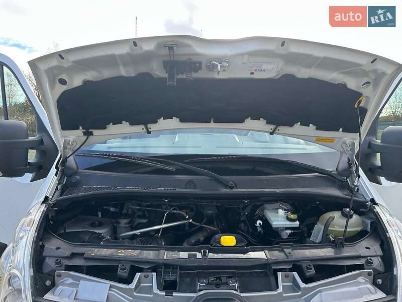 Мінівен Renault Master 2016 в Дубні