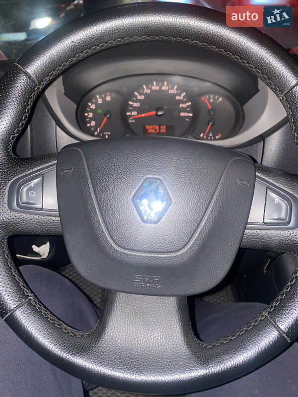 Тентований Renault Master 2016 в Львові фото 5 Тентований Renault Master 2016 в Львові