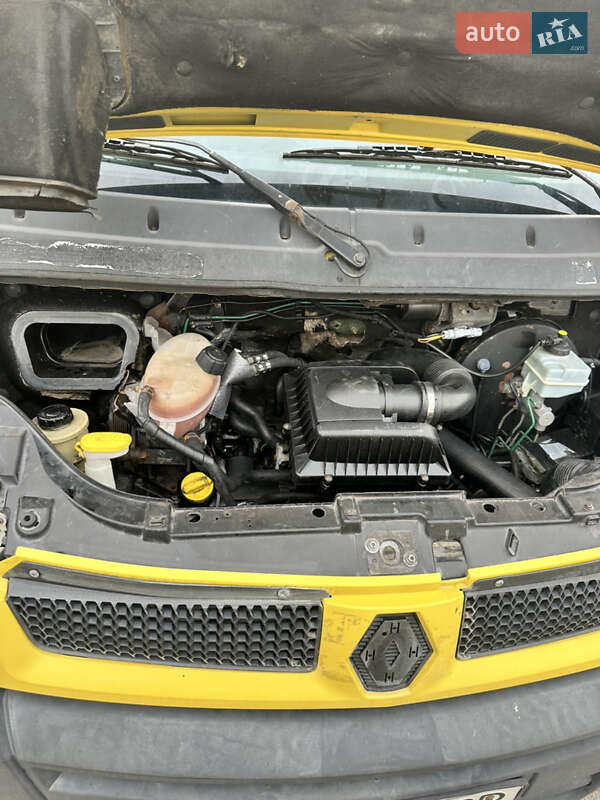 Минивэн Renault Master 2004 в Каменском