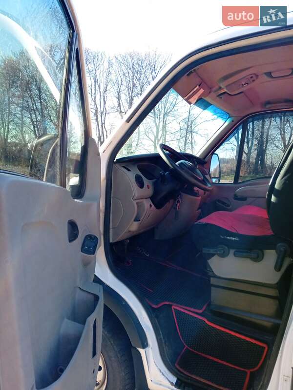 Минивэн Renault Master 2005 в Баре
