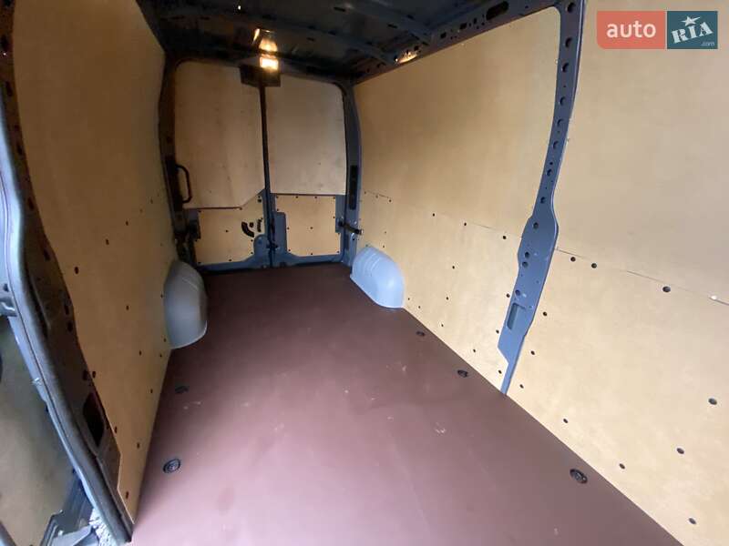 Вантажний фургон Renault Master 2022 в Ковелі