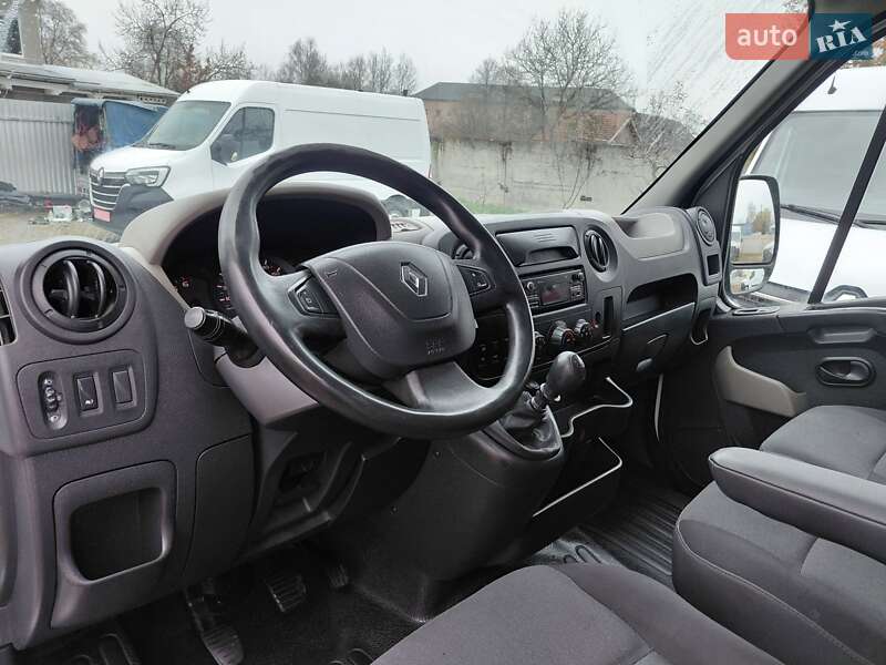 Грузовой фургон Renault Master 2016 в Ивано-Франковске