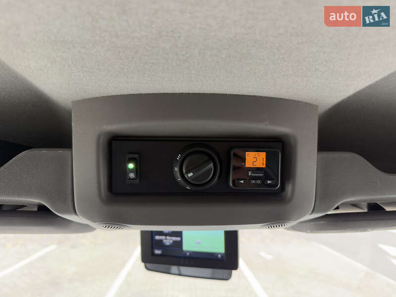 Мінівен Renault Master 2015 в Луцьку