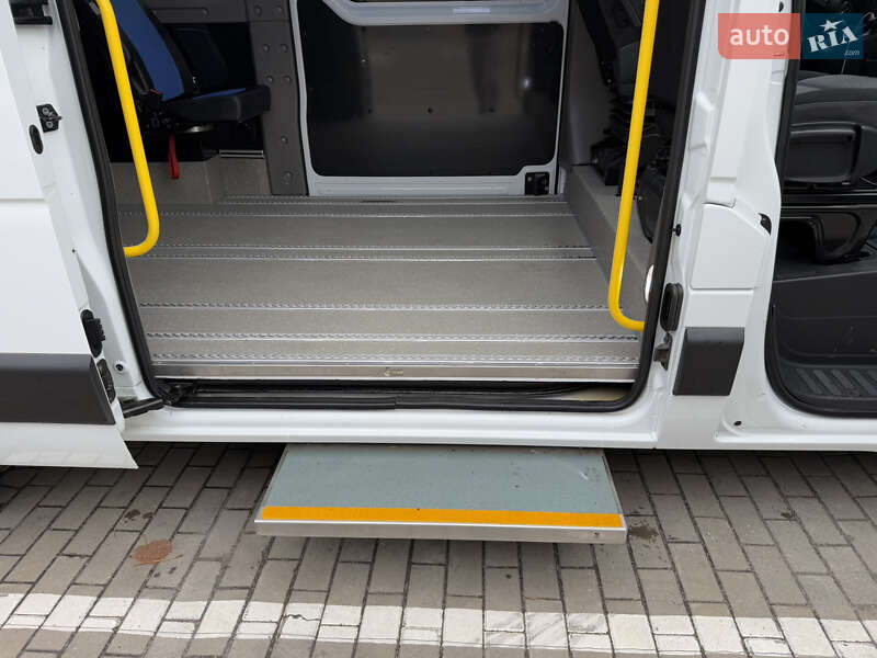 Мінівен Renault Master 2015 в Луцьку